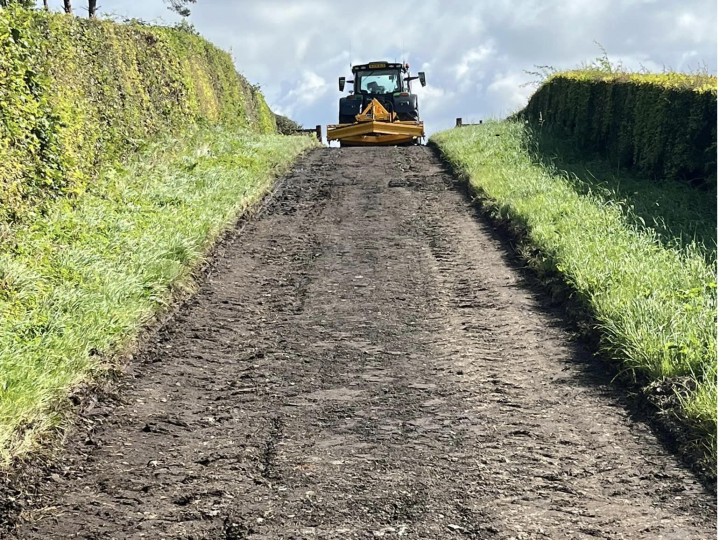 W and J Mair - Gravel Road Grader results