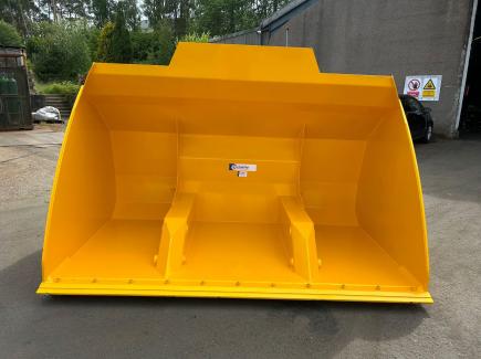 3.5 cub.m Hi-Tip grain bucket with Volvo hooks