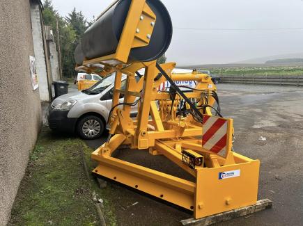 Sandringham Estate Gravel Road Grader