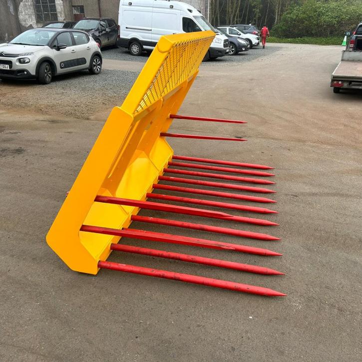 8ft Grass Fork - JCB Q-Fit